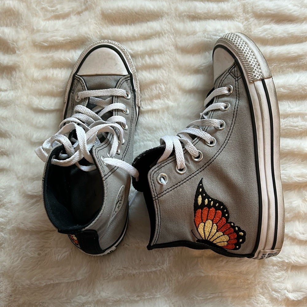 Converse Custom Chuck Taylor’s - Yellow and Orange Butterfly